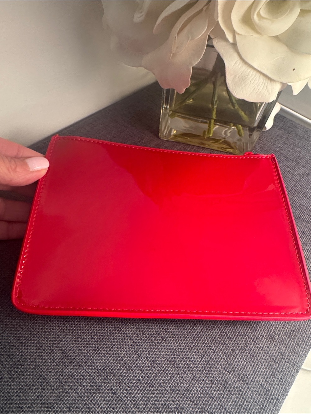 Dior Glossy Red Patent Cosmetic Case GWP with Embossed CD - Picture 4 of 5